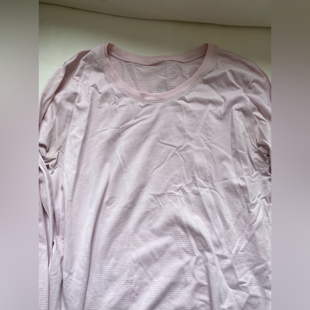 Lululemon Swiftly Relaxed Fit Top